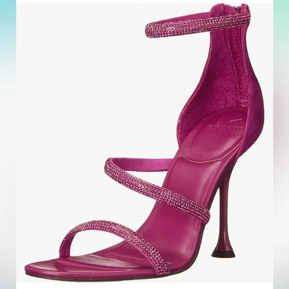Marc Fisher CARITA ANKLE STRAP HEELED
SANDAL Fuschia 10 - Picture 2 of 11